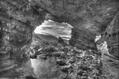 Прикрепленное изображение: MG9A2430_1_2_B&W Artistic_w.jpg